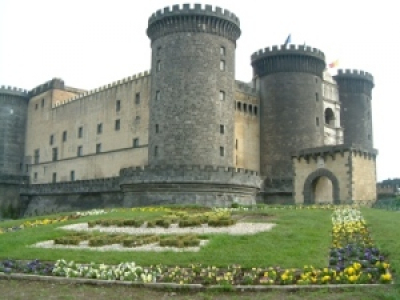 Castel Nuovo ( o Maschio Angioino)